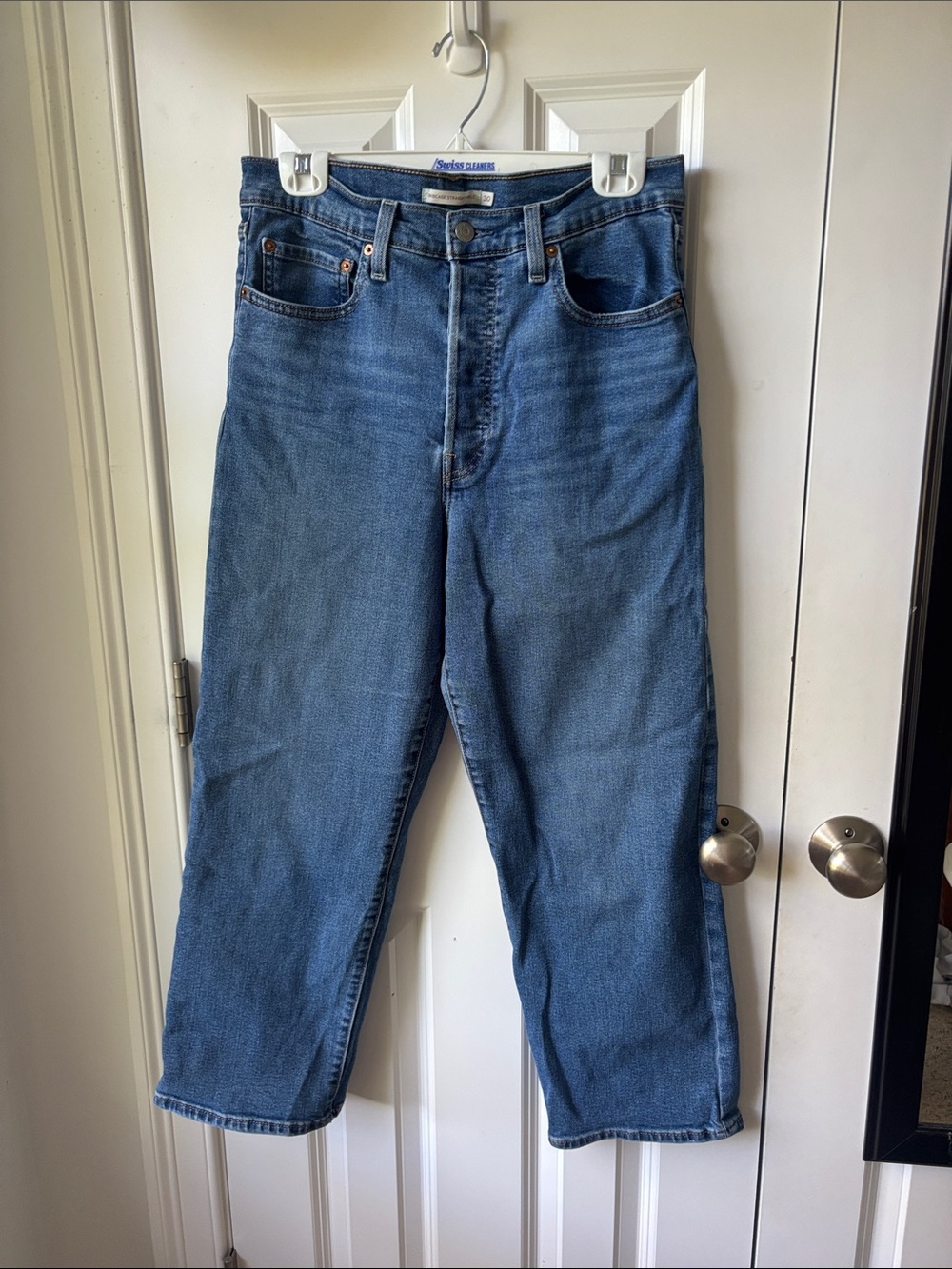 Levi's Relaxed Fit Jeans - Classic Blue Denim